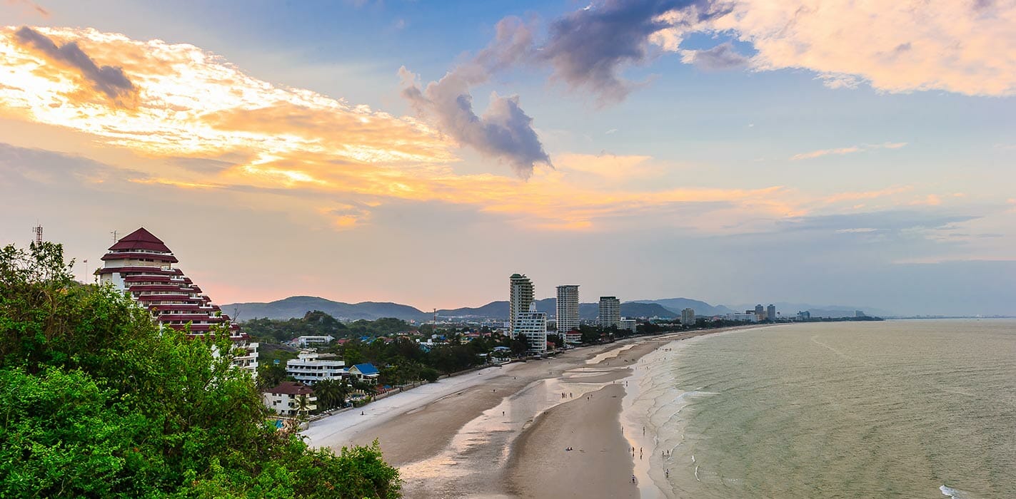 Bangkok to Hua Hin - Go by bus, train or take a flight?