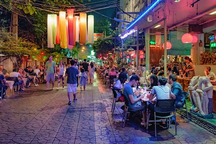 Restaurants in Khao San Road, Bangkok