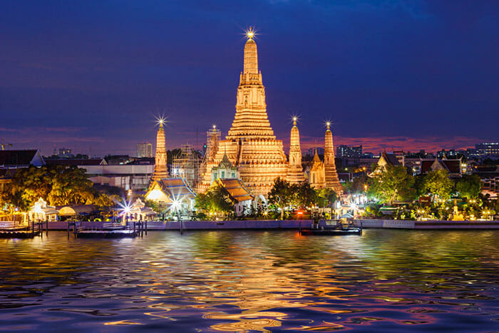 Wat Arun temple Bangkok