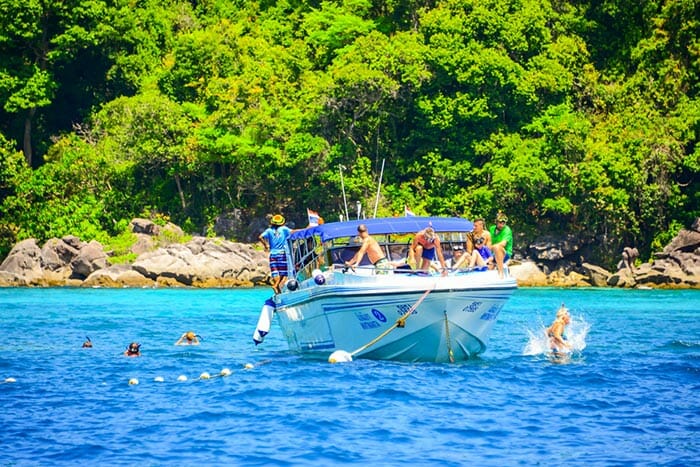 กระบี่ไปพีพีโดยเรือด่วน