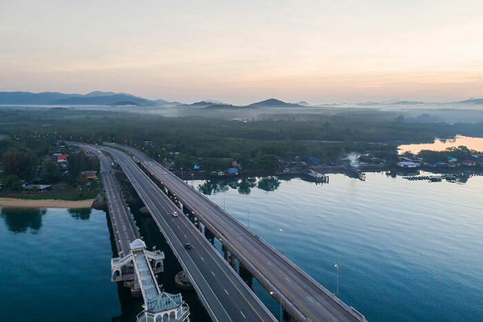 Welche Möglichkeiten gibt es für die Reise von Chiang Mai nach Phuket?