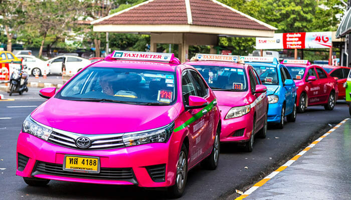 방콕에서 깐짜나부리까지 택시로 이동