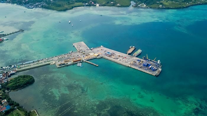 ボホール島のタグビララン市港