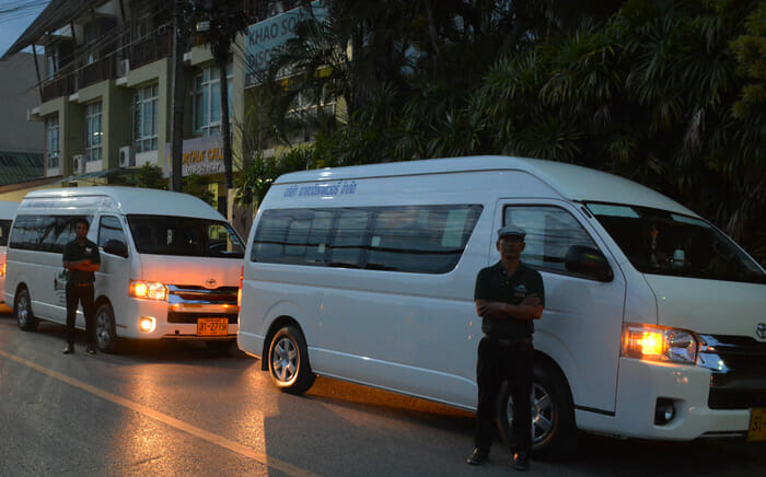 Krabi till Khao Sok med Van