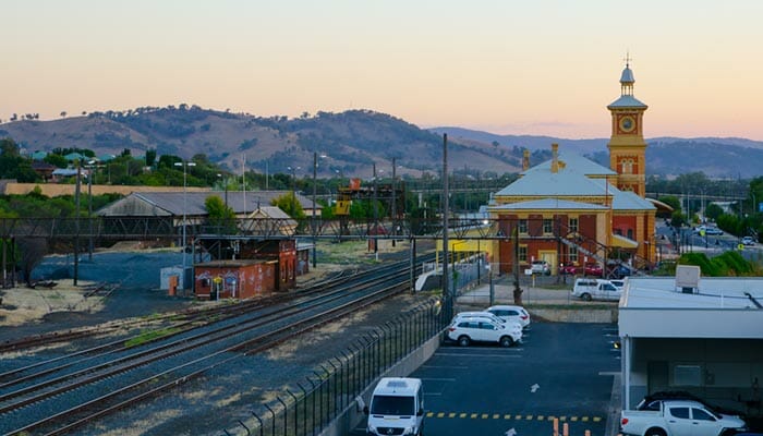 สถานีรถไฟ Albury ที่มีพื้นหลังท้องฟ้าที่สวยงาม