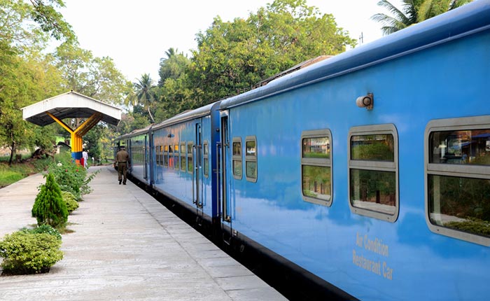 Colombo to Jaffna by Train