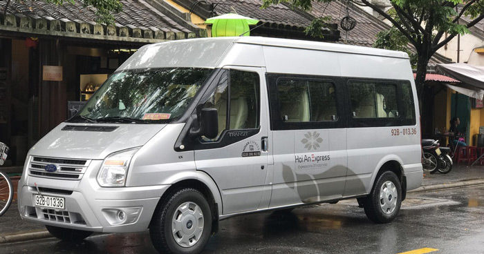 Микроавтобус из аэропорта Дананг