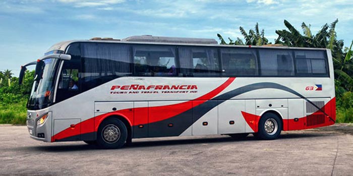 마닐라에서 레가스피 버스로 이동