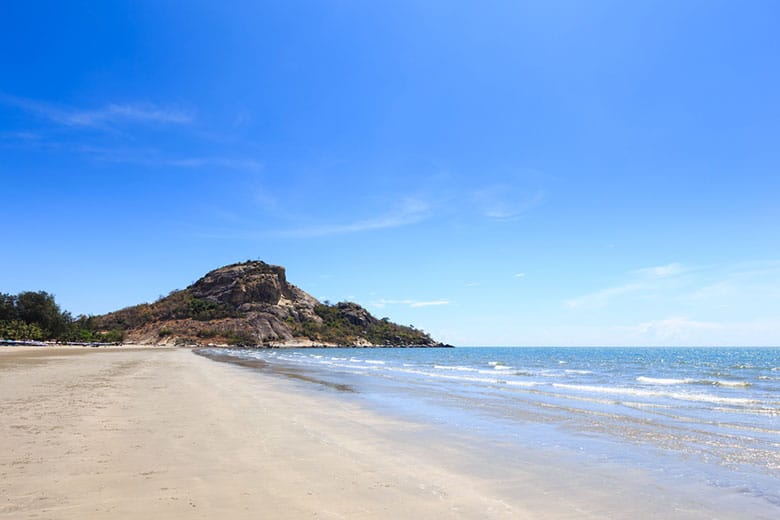 Khao Takiab Beach