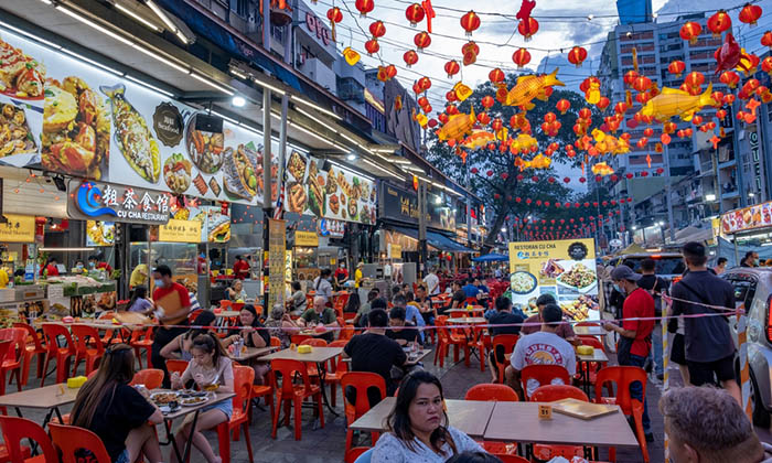 Famous street Jalan Alor in Kuala Lumpur